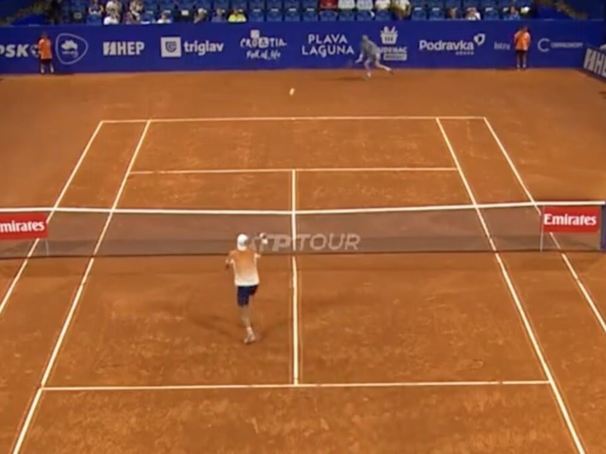 Der lächerliche Matchball eines Spiels beim ATP 250 in Umag, das in Peinlichkeiten und Kontroversen endete: „Ich mag so etwas nicht.“