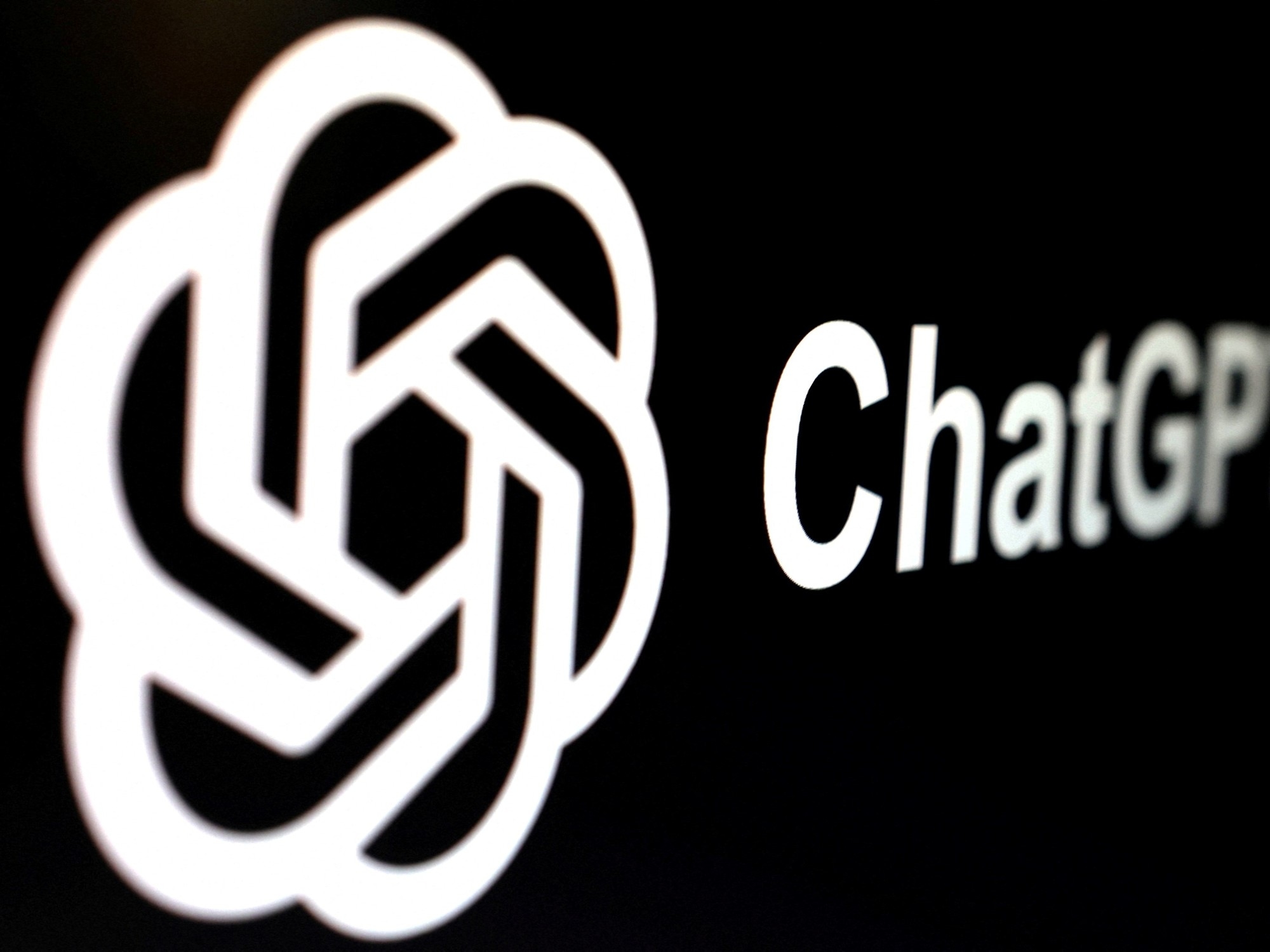 OpenAI выпускает ChatGPT-5, свою самую продвинутую модель: самые удивительные функции и отличия от GPT-4