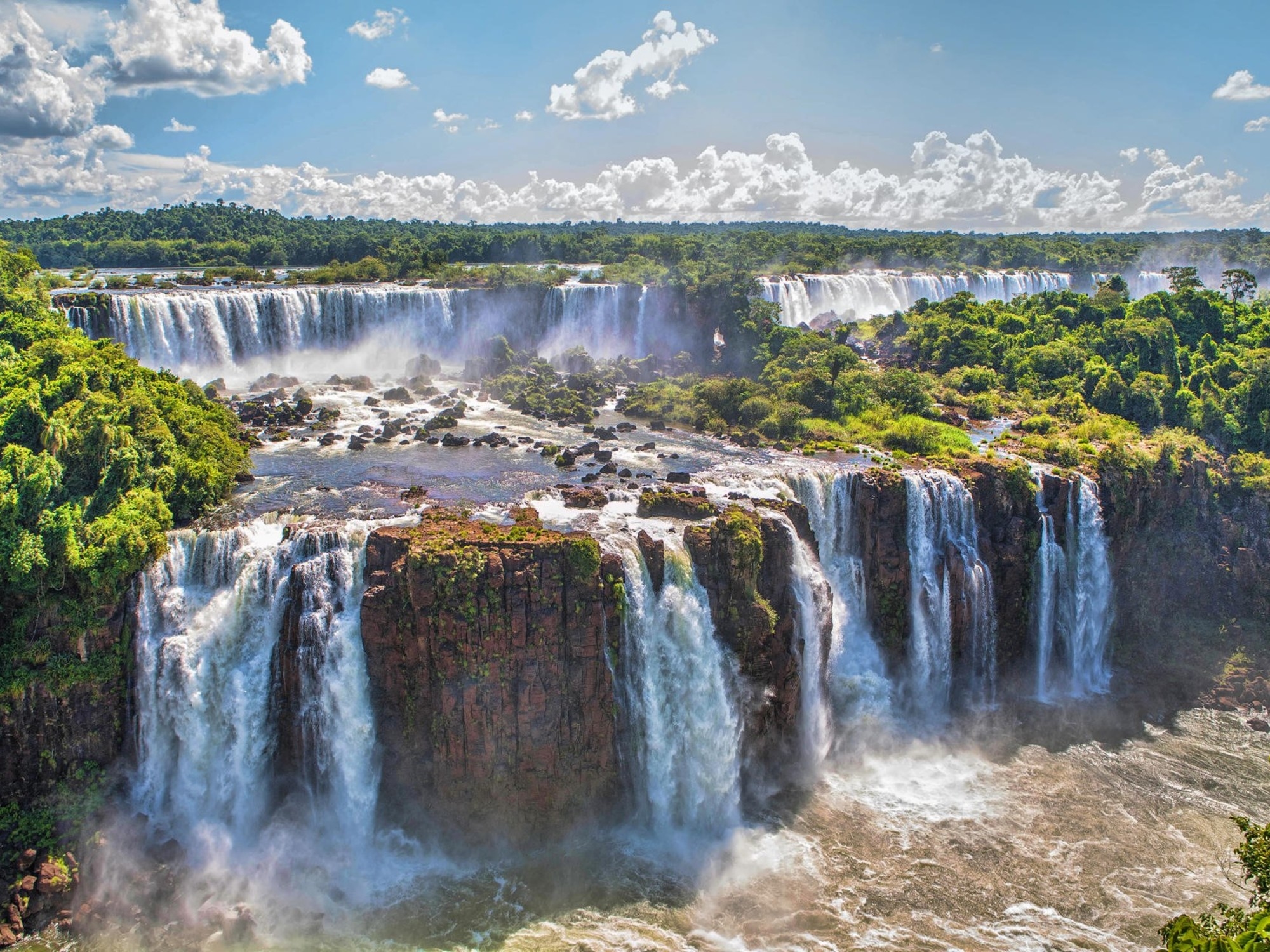Argentina apunta a once mercados de América y Europa para impulsar el turismo extranjero