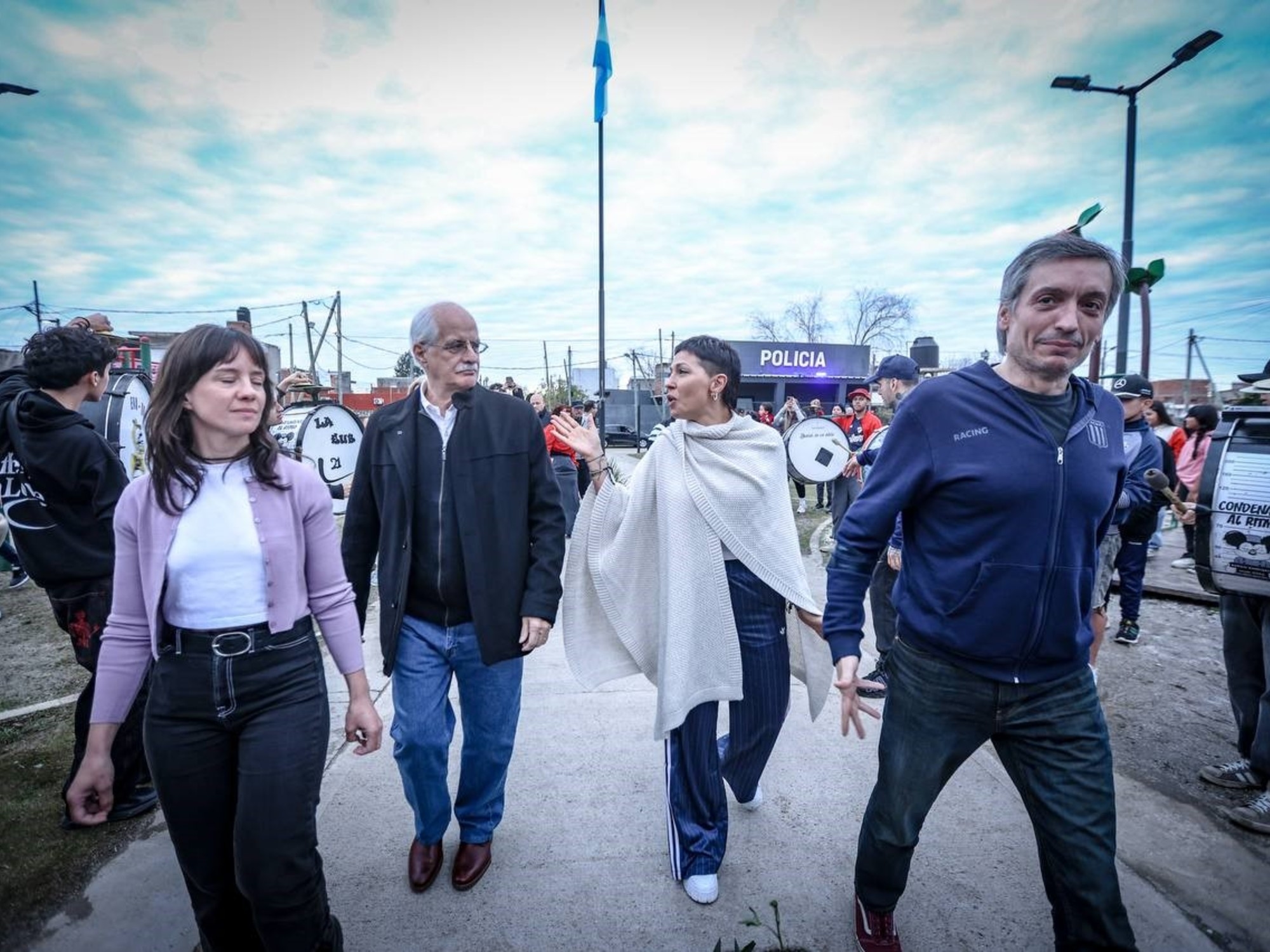 Dreizehn Tage vor den Wahlen ließ Máximo Kirchner den internen Streit mit Axel Kicillof wieder aufleben: „Ich wünschte, er würde die gleiche Summe in Quilmes investieren.“