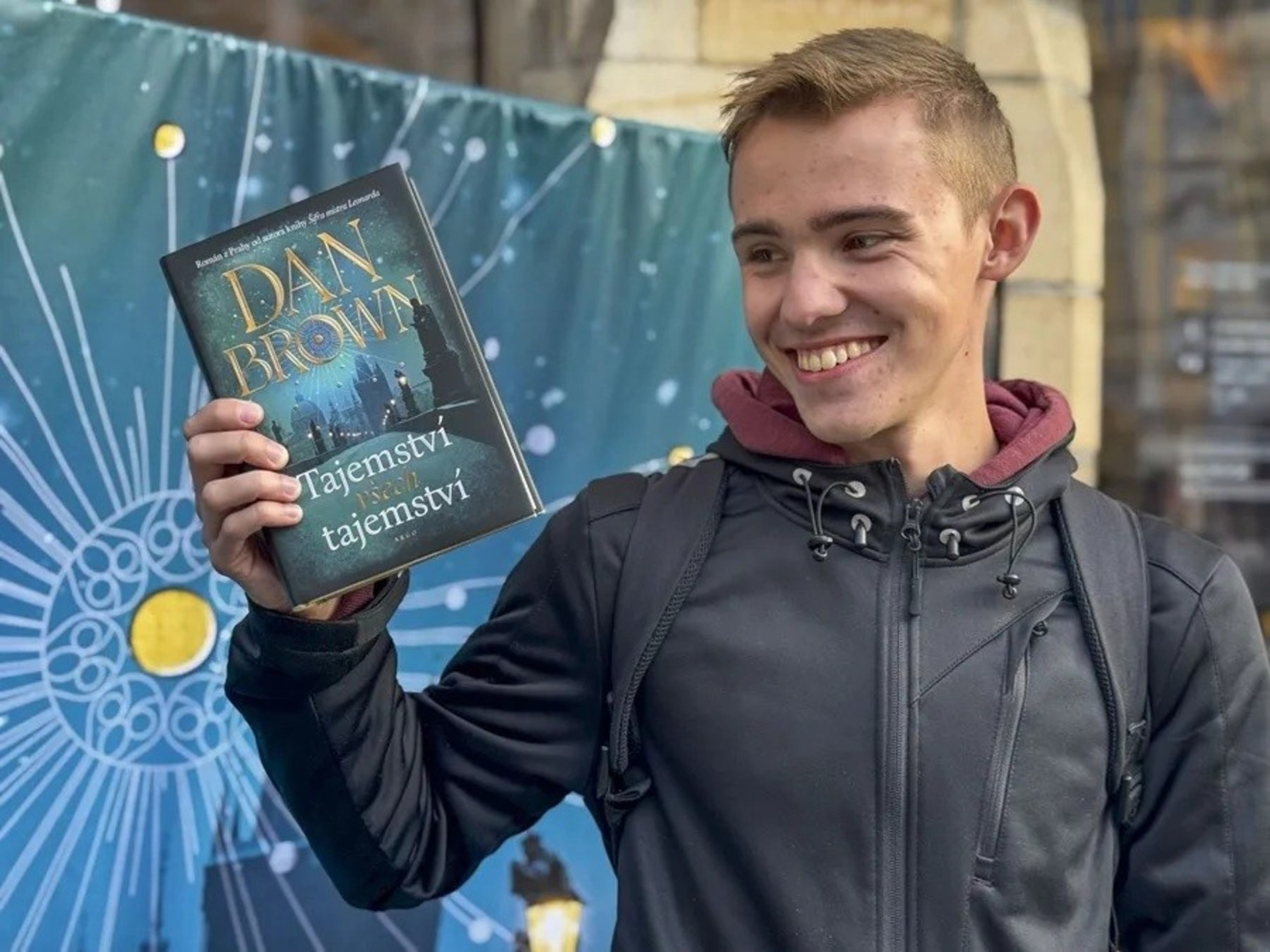 "The Last Secret": Dan Brown's new novel set in Prague arrives in Argentina tomorrow.