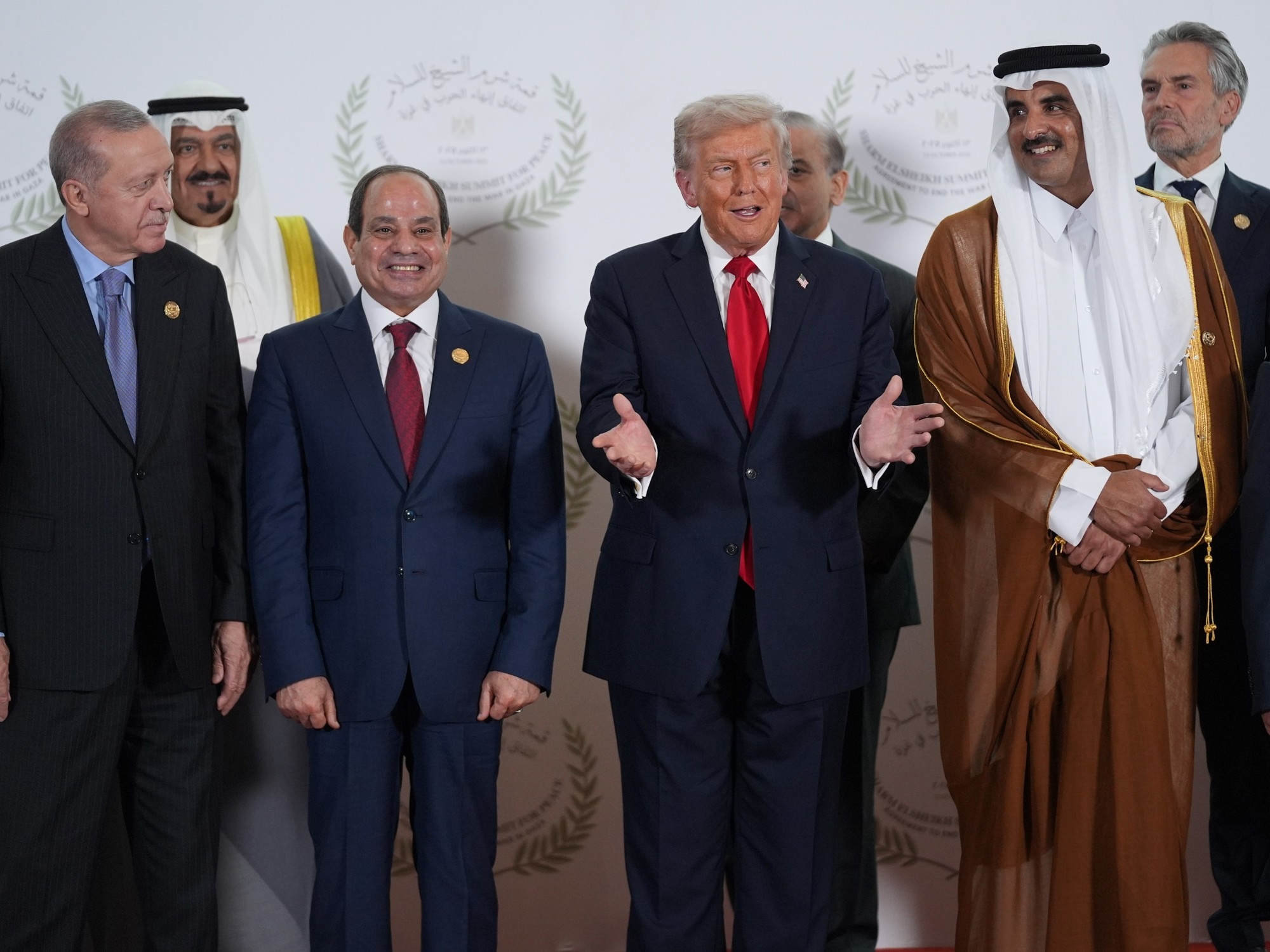 O governo quer oferecer tropas a Trump para uma missão de paz em Gaza.