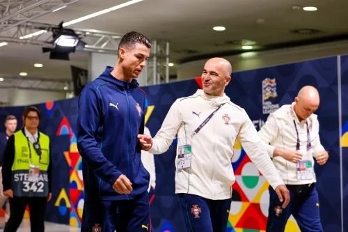Roberto Martínez afasta alterações na final com a Espanha