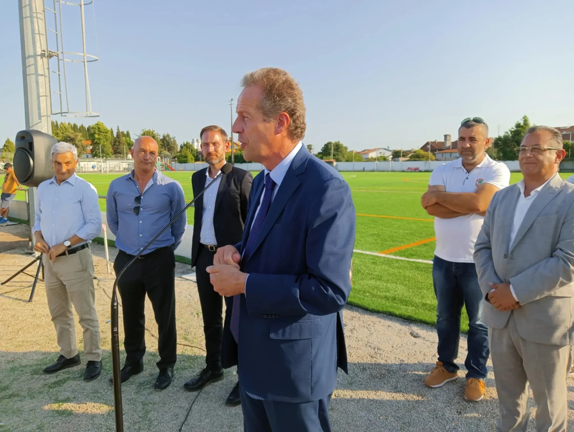Oliveirinha Sports Complex now has synthetic turf