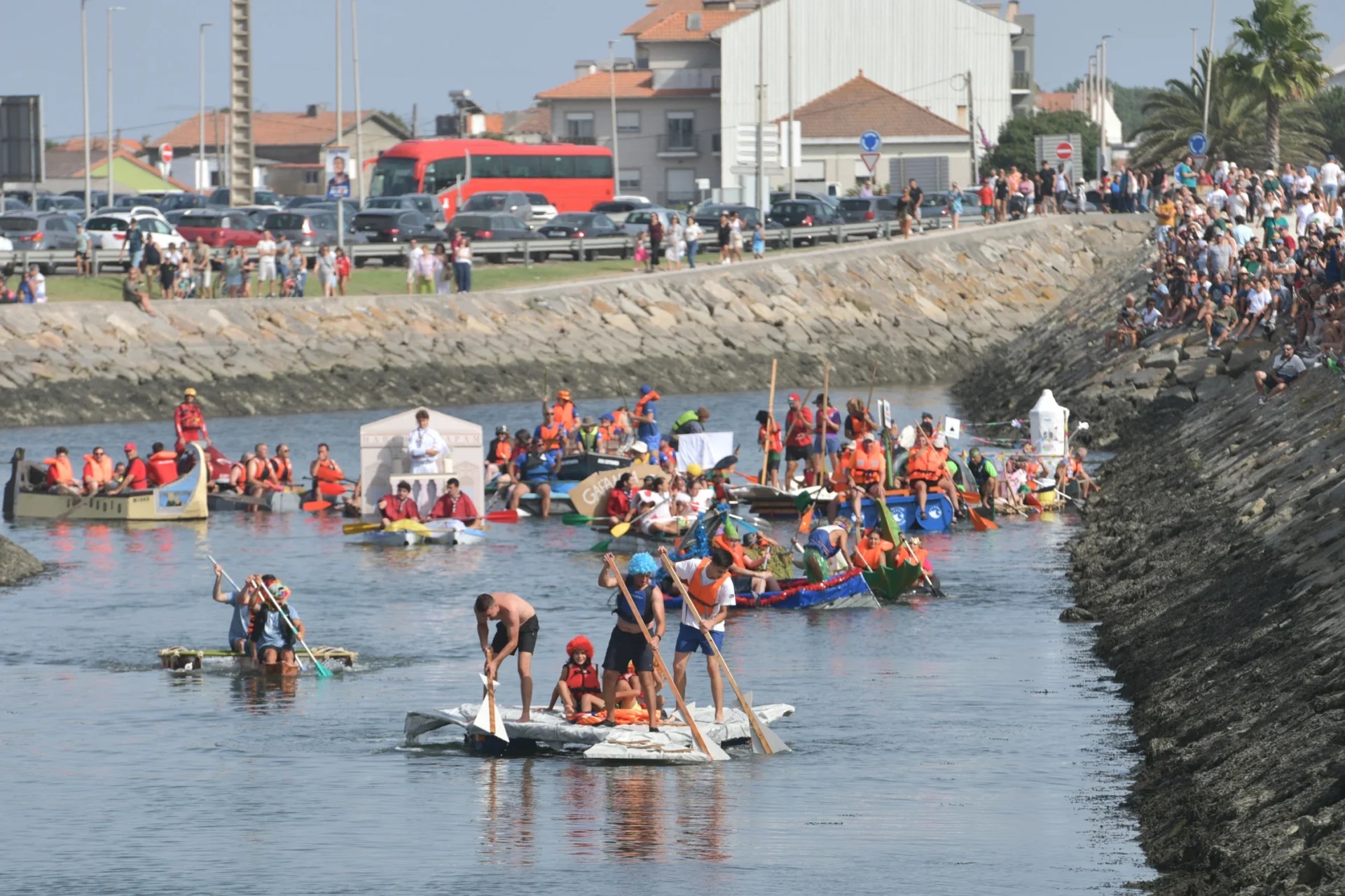 Creatividad en el agua en el Festival del Bacalao