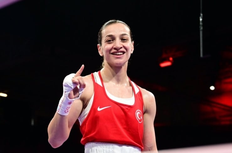 World Boxing Championship: Buse Naz Çakıroğlu in the semi-finals