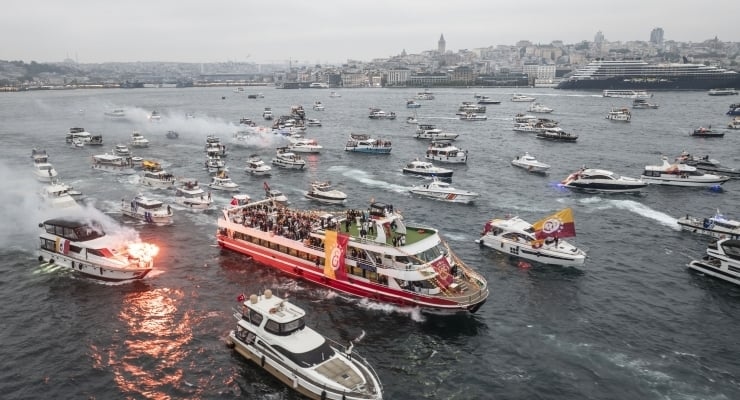 Galatasaray's kampioensfeest in foto's