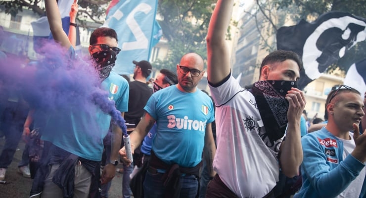 Napoli viert kampioenschap: minstens 39 geblesseerden