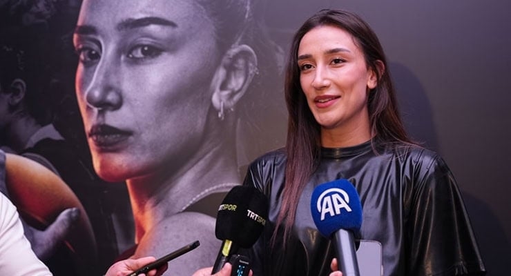 Volleybalteam Fenerbahçe heeft Hande Baladin overgeplaatst