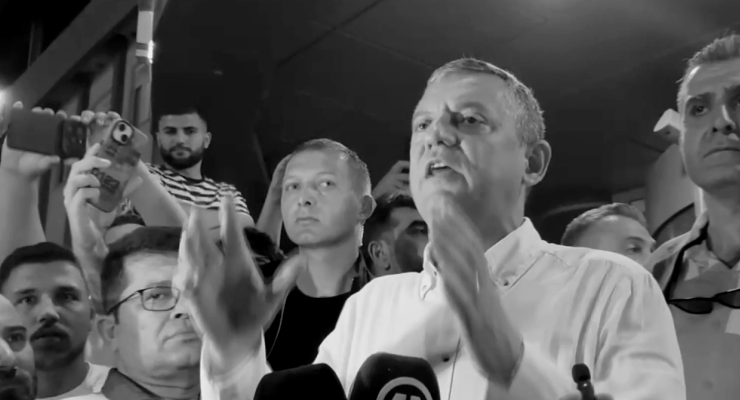 Özgür Özel: Het hart van Ferdi Zeyrek begon na 70 minuten te werken