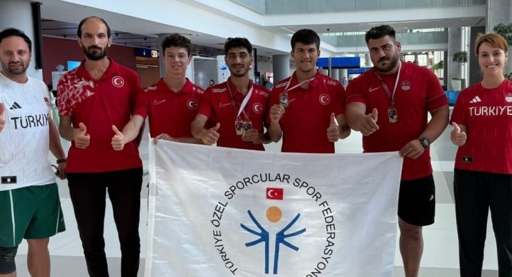 Het nationale para-atletiekteam voor mannen sloot het toernooi in Tunesië af met vier medailles, waarvan er drie van goud waren.