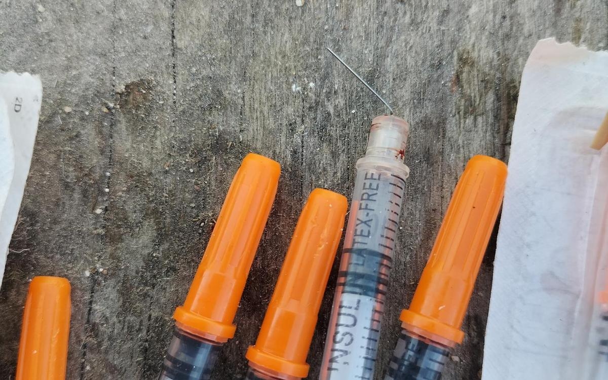 Syringes found in the SMD3 bins in Dordogne