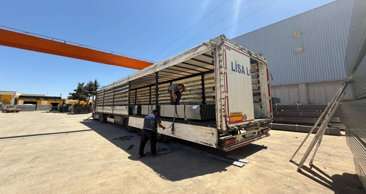 Eerste levering van GAP Solar naar Hongarije