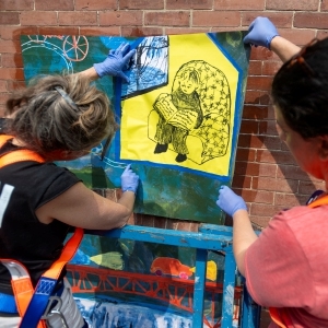 'Destinados a durar solo el verano': los murales de pasta de trigo de un artista de Amherst se encuentran entre los que ahora decoran Montague