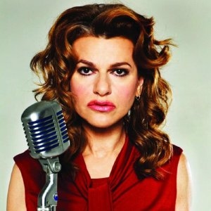 Ze vermaakt liever: Queer-icoon Sandra Bernhard brengt volgende week een nieuwe show naar de Iron Horse