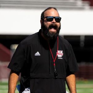 Der neue Krafttrainer George Greene wird für seinen Einfluss auf den UMass-Football-Kader gelobt