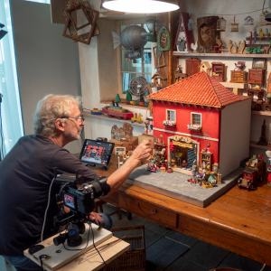 Welt der Wunder: Walter Wicks dynamische fotografische Illustrationen im Norman Rockwell Museum