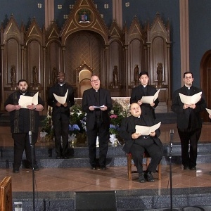 En harmonie céleste : les prêtres chanteurs se produiront à Notre-Dame de la Paix à Turners Falls, le 22 mai