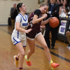 Tornei MIAA: Samone Young, Easthampton sconfiggono Tri-County e vincono il primo turno della MIAA Division 4