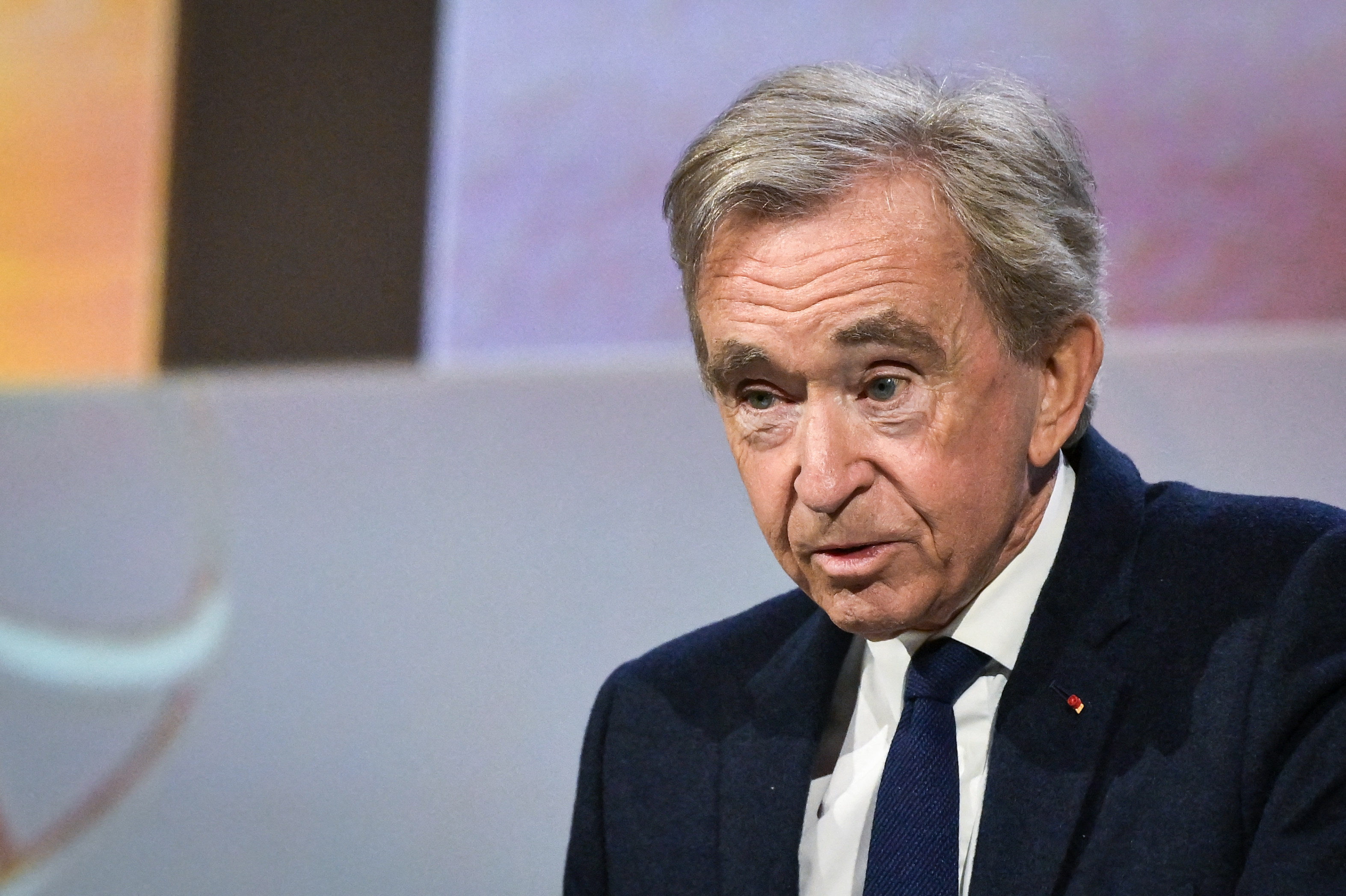 "En fazla vergi ödeyen grup olduğumuz halde vergi optimizasyonuyla suçlanmak mı? »: Bernard Arnault'un Senato'daki kötü niyeti