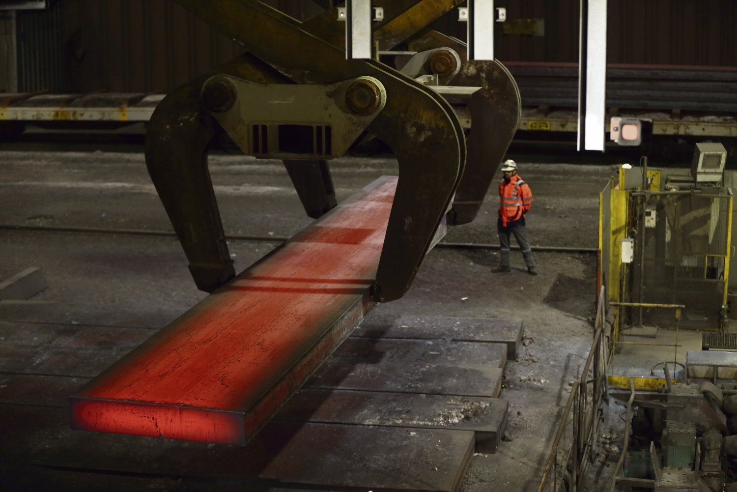 Reindustrialization: the French Communist Party unveils its plans to stop the massacre and prepare for the future