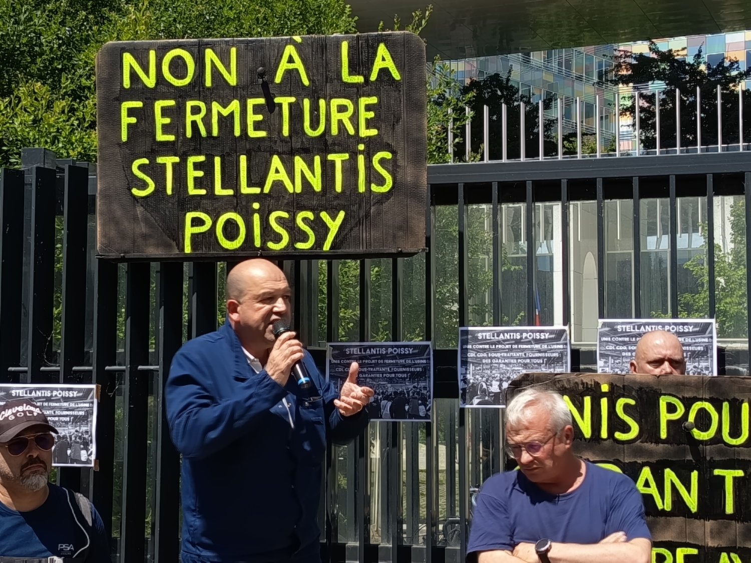 W obliczu projektu stadionu PSG pracownicy Poissy chcą „być koszmarem Stellantisa”
