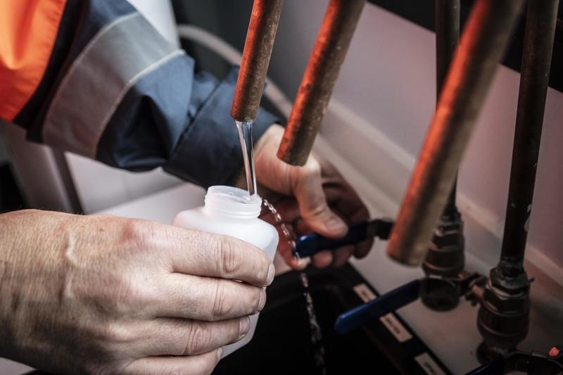 PFAS: 20 wetenschappers waarschuwen voor lobbypogingen om hun definitie van eeuwige verontreinigende stoffen op te leggen