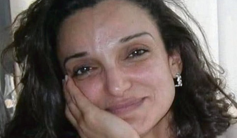 In Tunisia, l'attivista Saloua Ghrissa incarcerata da Kaïs Saïed per aver difeso i diritti umani
