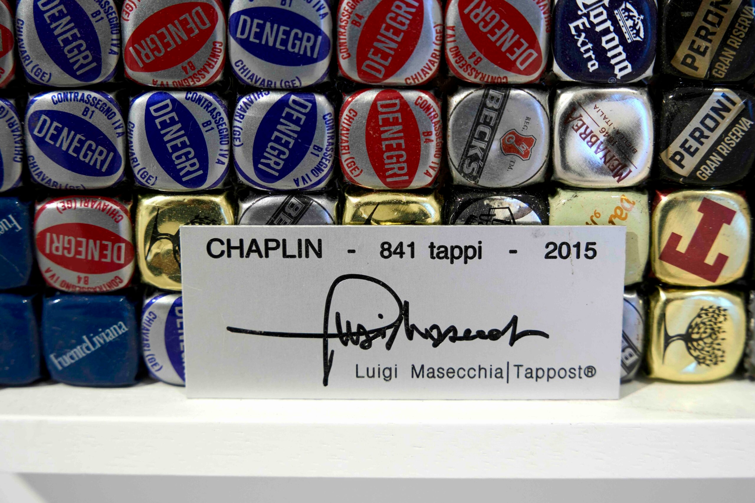 Der Korken? Ein Kunstwerk. Auf Capri sind über zehntausend ausgestellt