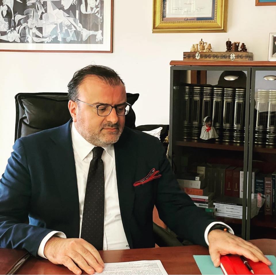 Responsabilité civile médicale et gestion des risques cliniques, le cours de master coordonné par Pasquale Mautone est en cours