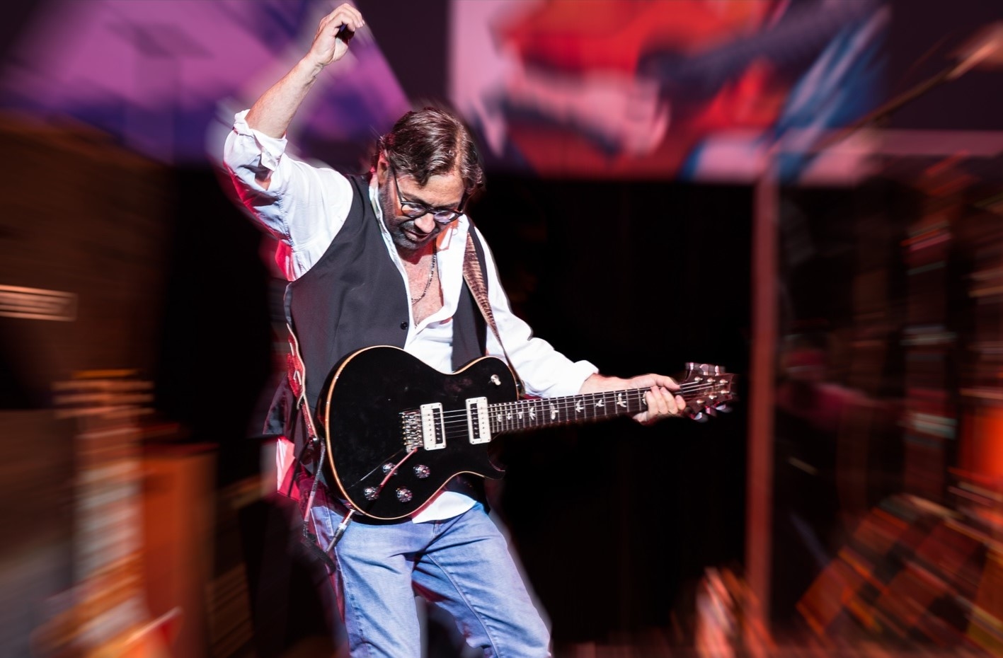 Al Di Meola im Konzert am Vesuv für die XXX-Ausgabe von Pomigliano Jazz