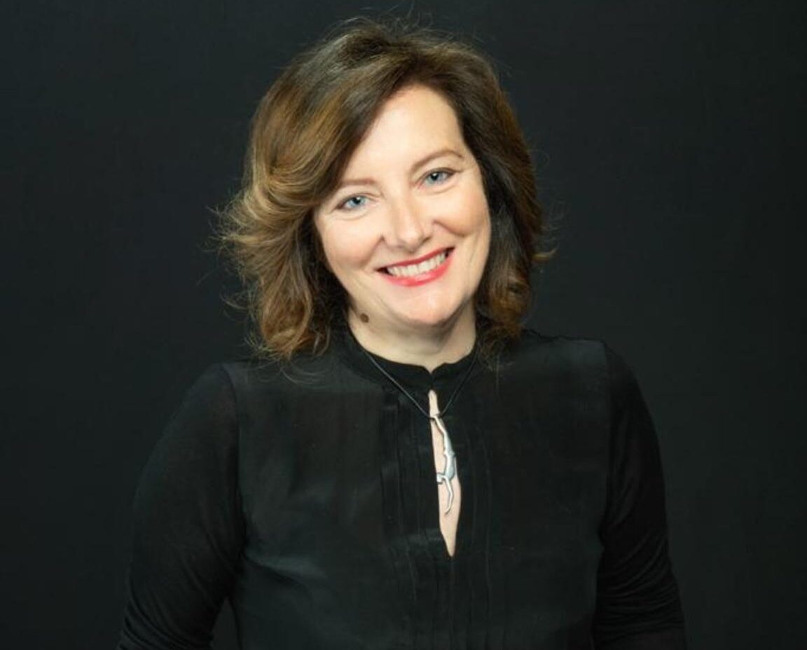 Libros: Mirella Armiero en Anacapri para contar la historia de la Dama de Nápoles