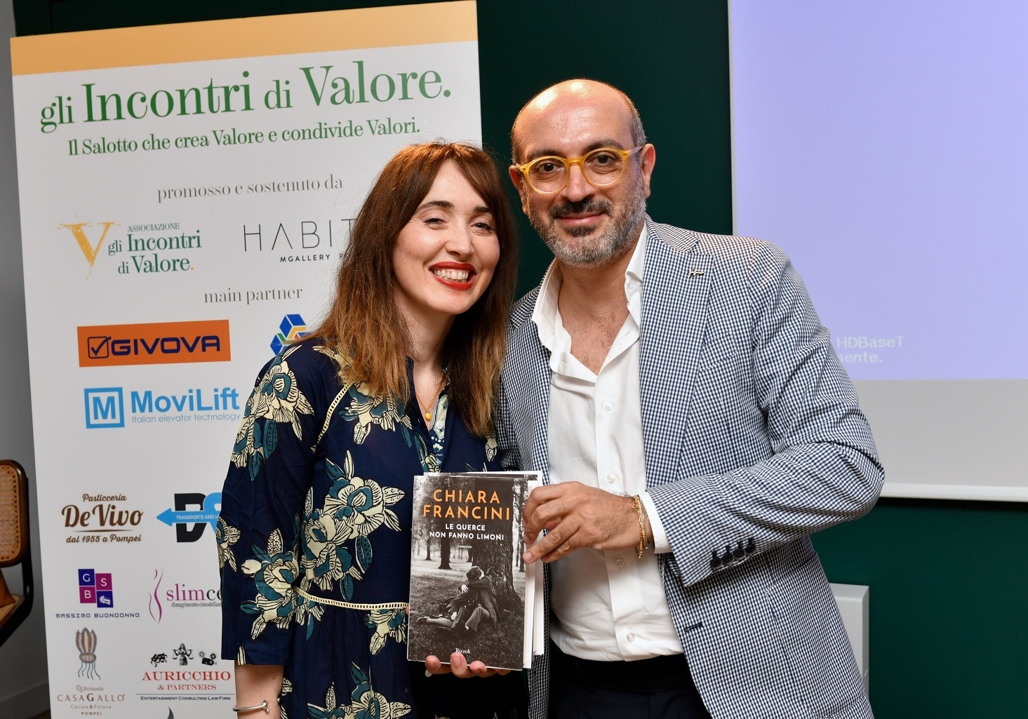 “Gli Incontri di Valore”: in 200 al Salotto di Ruocco per Chiara Francini