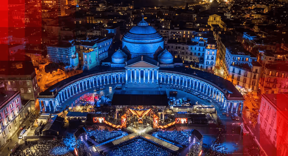 A aventura musical do X Factor começa novamente, concluindo mais uma vez na Piazza Plebiscito.