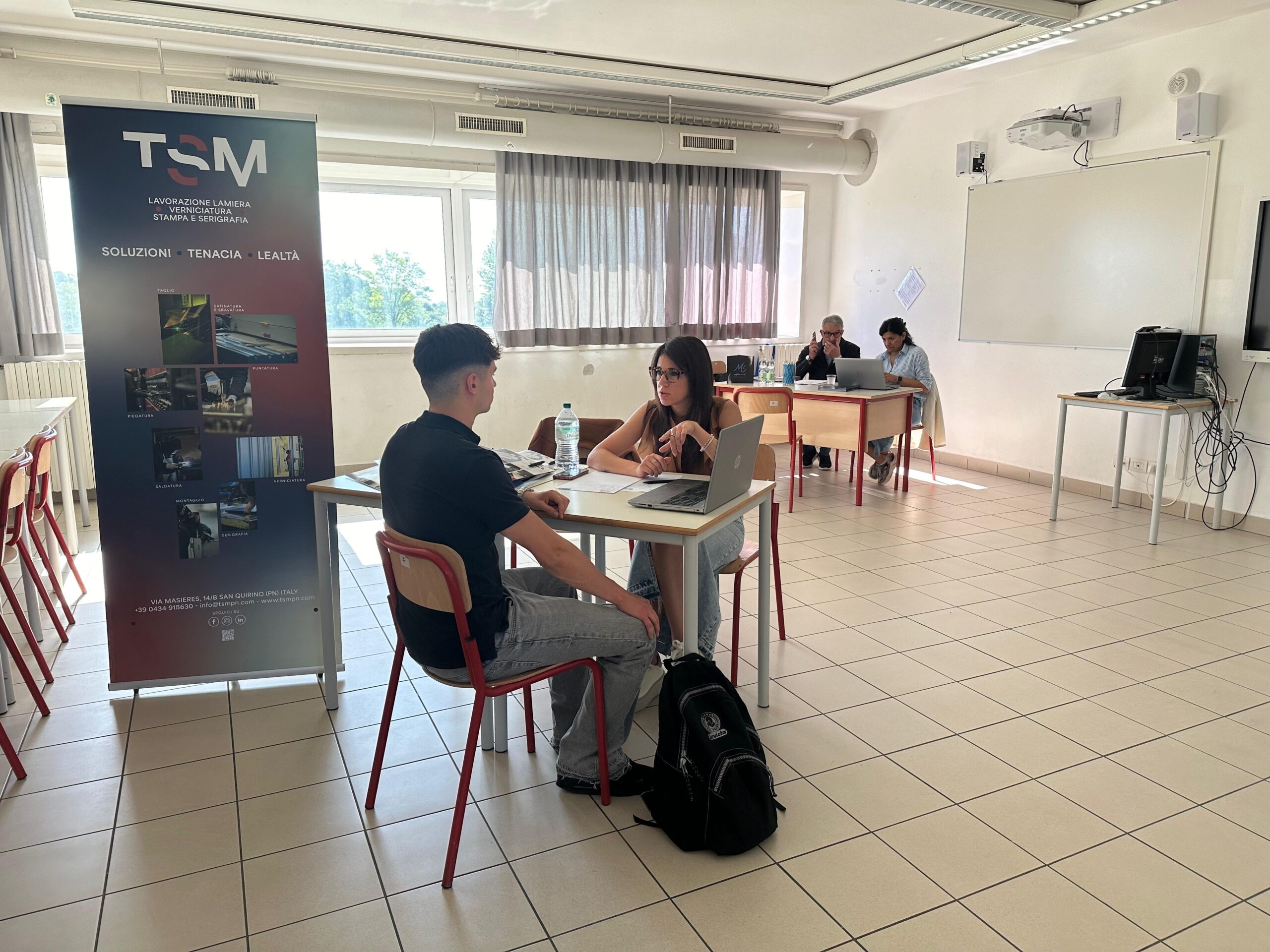 Comet, “Dia da Carreira” no IIS Torricelli em Maniago com 25 empresas e 114 estudantes