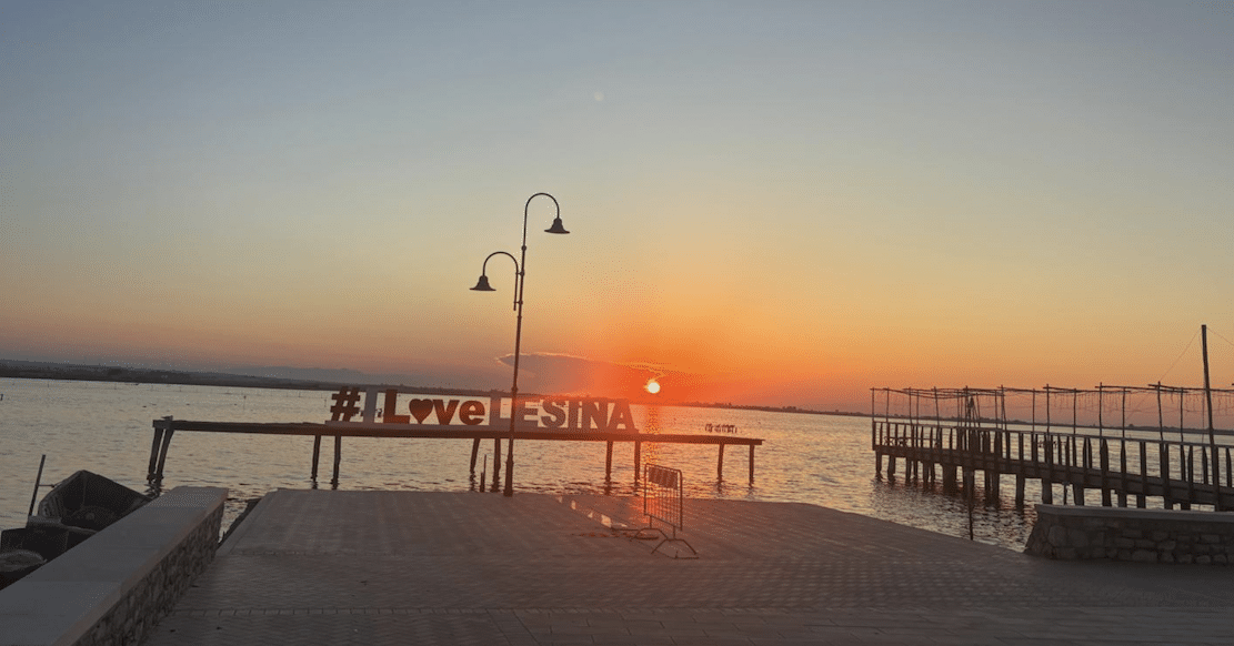 Lesina, mais de € 800.000 perdidos na coleta seletiva de lixo: preocupações do prefeito surgem após pergunta de Trombetta.