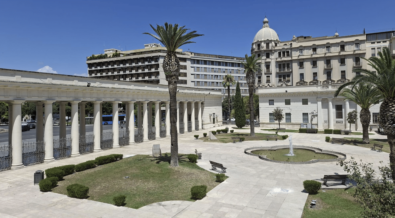 Foggia staat in Italië op de laatste plaats qua consumptie: in een jaar tijd gaven mensen slechts € 13.697 per hoofd van de bevolking uit. Milaan staat bovenaan de lijst.