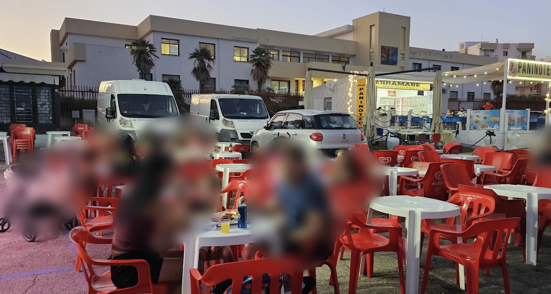 Controversy erupts in Manfredonia after vans were found among the tables at a grill restaurant.