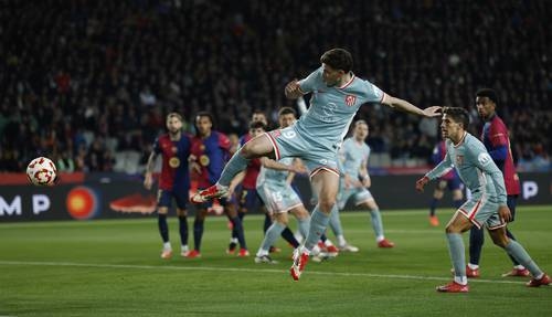 Coupe du Roi : le Barça et l'Atlético s'offrent un match historique