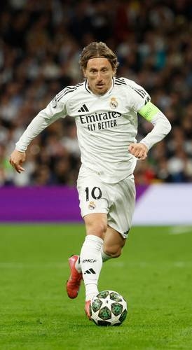 Luka Modric annonce son départ du Real Madrid après 13 saisons.