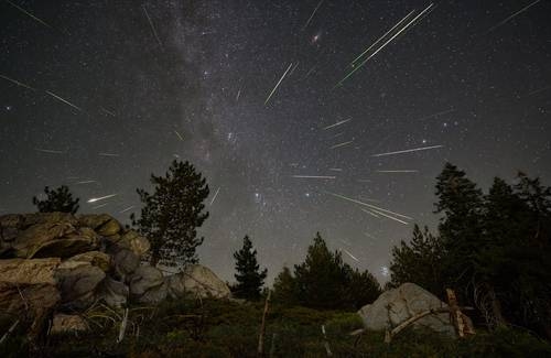 Otrora signos de terror, los cometas revelan ahora secretos del universo