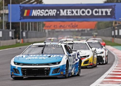 Shane van Gisbergen, eerste winnaar van NASCAR Mexico