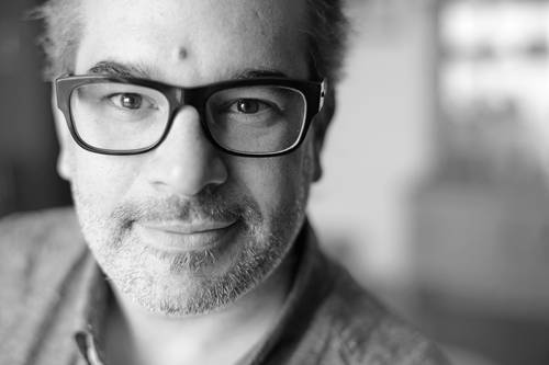 Gastón García's literature "is transitory, geographical, emotional or temporal"