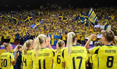 EK vrouwenvoetbal zorgt voor vreugde in Zwitserland; bezoekersrecords breken
