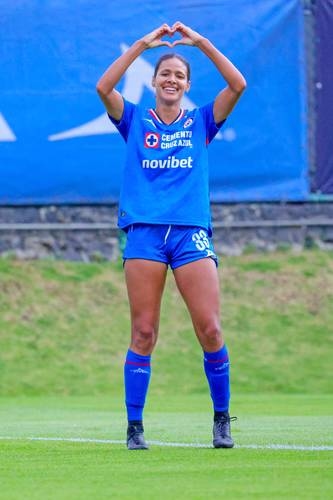 Cruz Azul, Atlas'ı 4-0 yenerken Chavarin üç gol attı