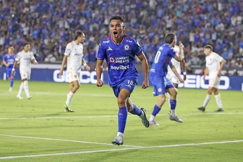 On penalties, the Machine defeats Galaxy