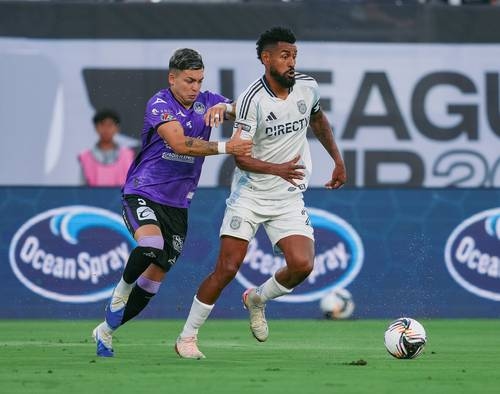 Tigres przegrywa z Los Angeles FC, co komplikuje ich drogę do Pucharu Ligi.