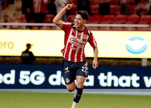 Guadalajara defeats Necaxa