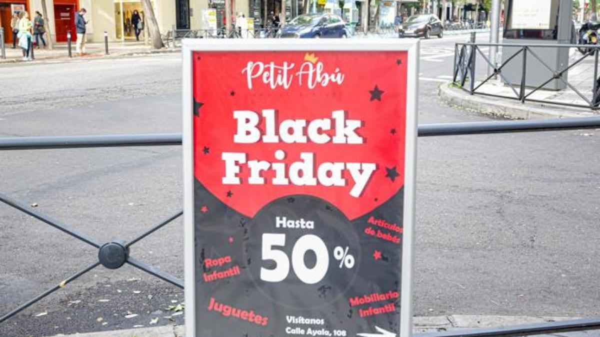 Tüketici İşleri, Black Friday'de "sahte indirim" yaptıkları gerekçesiyle yedi şirkete yaptırım uyguladı.