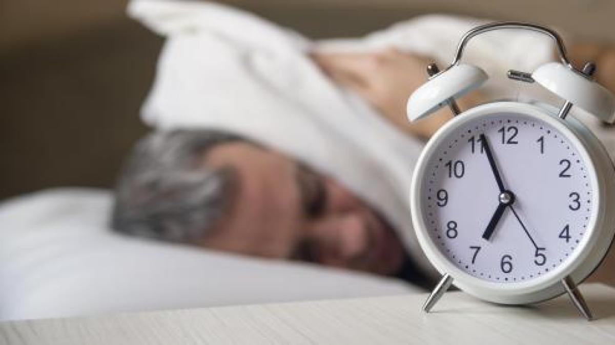 Risks of not sleeping well and tips for restful sleep